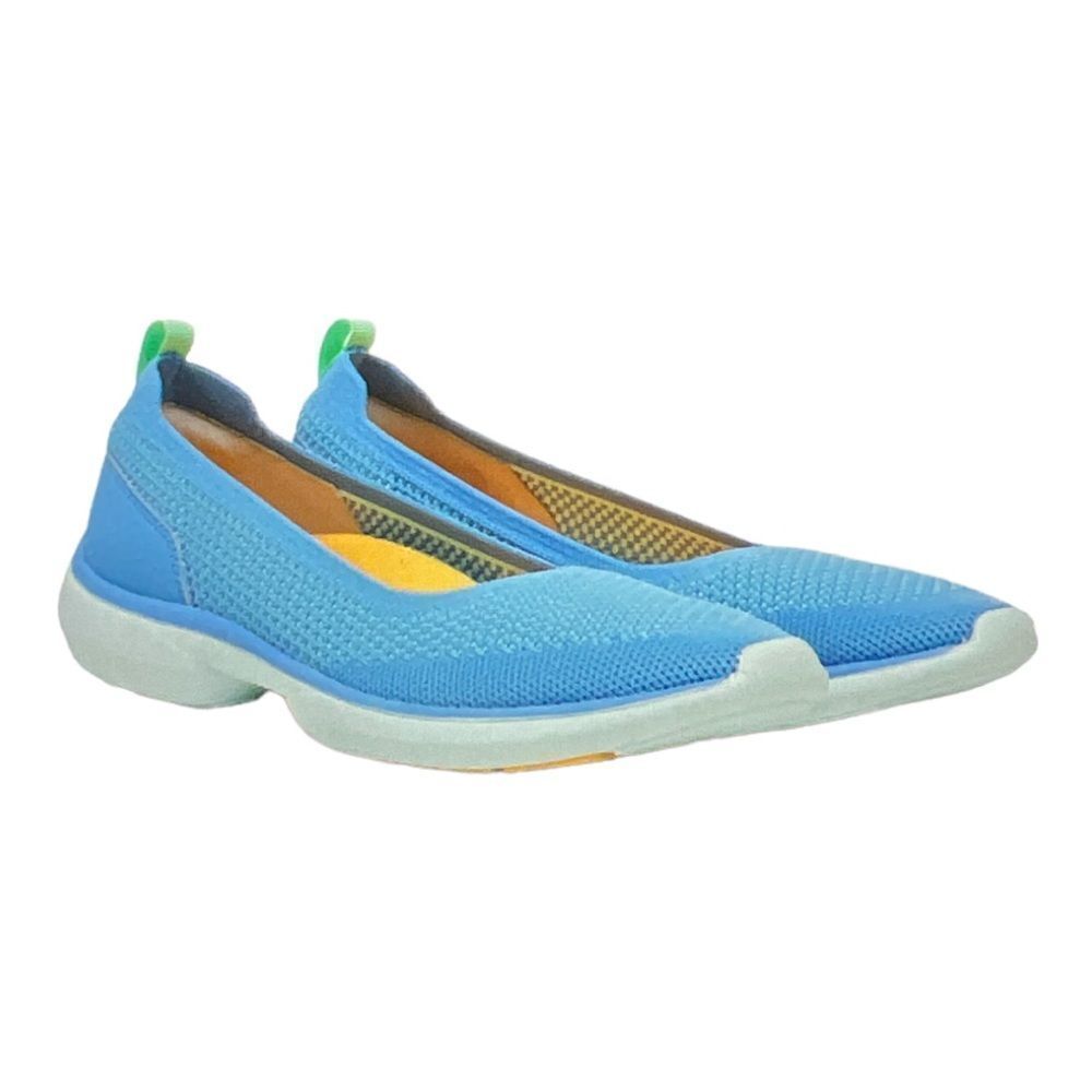 VIONIC Women’s Kallie Slip-On Knit Comfort Sneakers Blue Size 6